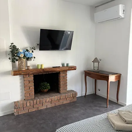Casa Ilde * ליירנה